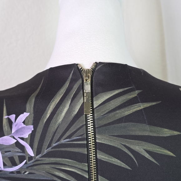 Ted Baker London Highland V Neck Skater Dress Sz 4 - Picture 5 of 13